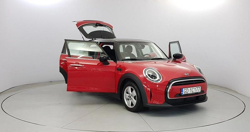MINI Cooper cena 85900 przebieg: 31000, rok produkcji 2022 z Międzyzdroje małe 596